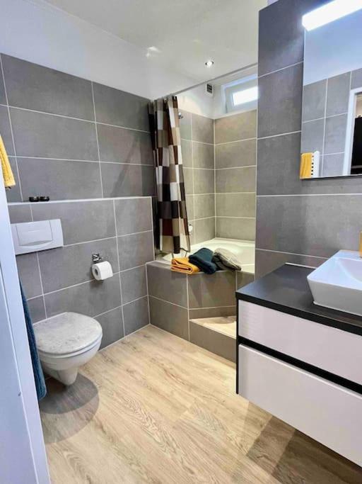 Studioappartement Mit Privatgarten In Ruhiger Wohnsiedlung Ноймюнстер Екстер'єр фото